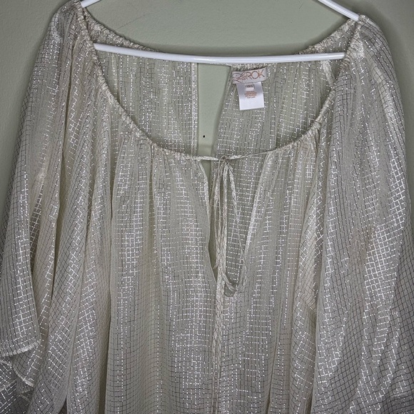 LaROK cream and silver bathing suit cover-up, size XS/S - Picture 5 of 6